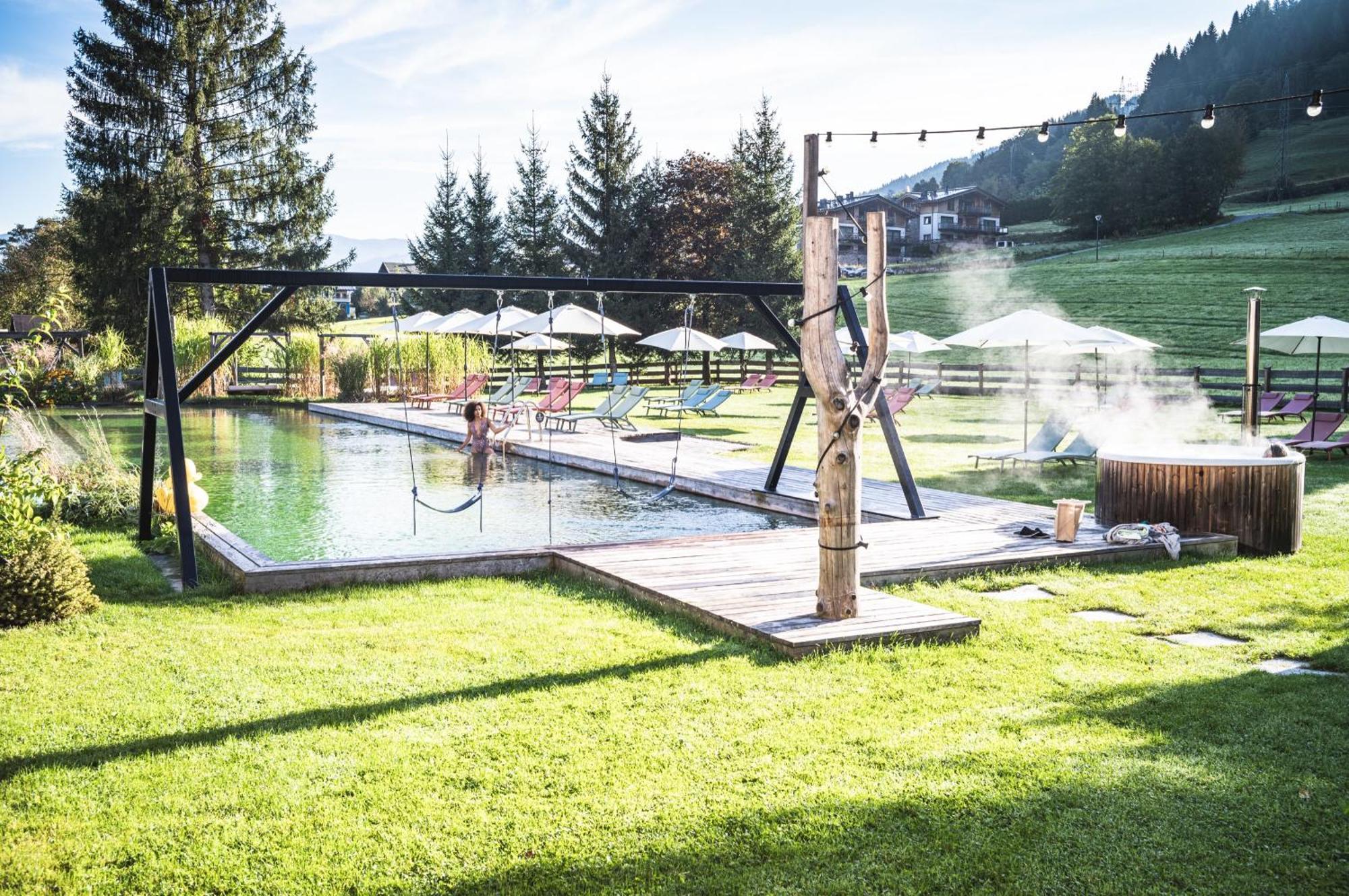 Sport & Wellness Falkenstein - Natural Swimming - Matrix Gym - Summercard Inklusive - Authentic Experience - Flying Wellness With Pool