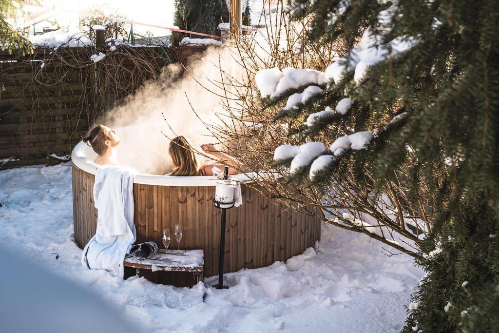 Hotel Sport & Wellness Falkenstein - Natural Swimming - Matrix Gym - Summercard Inklusive - Authentic Experience - Flying Wellness With Pool